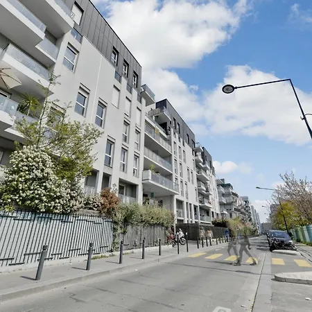 Chic Apart With Great View Of Paris *